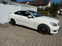 Gebraucht Mercedes C250 AMG line 204 PS (150 kW) 2012 Weiß Coupé