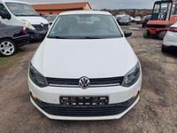 Gebraucht VW Polo Trendline 75 PS (55 kW) 2015 Weiß Limousine
