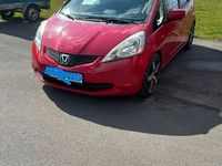 Second-hand Honda Jazz 90 CP (66 kW) 2011 Roșu Hatchback