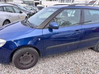 Gebraucht Skoda Fabia Ambiente 69 PS (50 kW) 2009 Blau Kombi