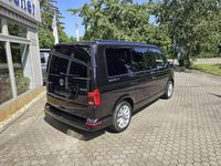 Neu VW T6.1 Beach 204 PS (150 kW) 2025 Deep black perleffekt Van