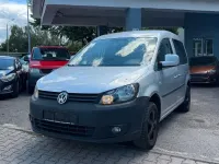 Gebraucht VW Caddy Trendline 105 PS (77 kW) 2011 Silber Van / Kleinbus