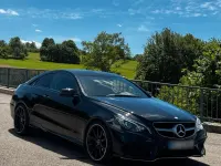 Gebraucht Mercedes E220 Sport 170 PS (125 kW) 2014 Schwarz Coupé