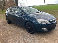 Gebraucht Opel Astra 101 PS (74 kW) 2012 Kombi