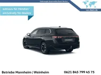Gebraucht VW Passat R-line 265 PS (194 kW) 2024 Grenadillschwarz metallic Kombi