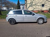 Gebraucht Opel Astra 105 PS (77 kW) 2004 Silber Limousine