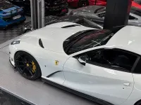 Gebraucht Ferrari 812 799 PS (587 kW) 2019 Weiß