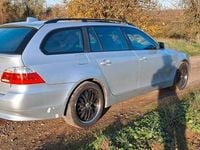 Gebraucht BMW 525 192 PS (141 kW) 2005 Silber Kombi