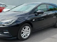 Gebraucht Opel Astra Active 110 PS (80 kW) 2017 Schwarz Kombi