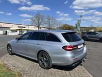 Gebraucht Mercedes E300 AMG 194 PS (142 kW) 2021 Hightechsilber metallic Kombi