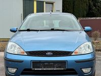 Usata Ford Focus 101 CV (74 kW) 2002 Blu Utilitaria