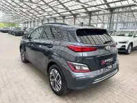 Gebraucht Hyundai Kona 100 kW (136 PS) 2022 Grau SUV