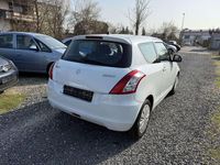 Gebraucht Suzuki Swift Basic 94 PS (69 kW) 2014 Weiß Kleinwagen