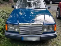 Gebraucht Mercedes 200 107 PS (78 kW) 1988 Blau Limousine