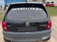 Gebraucht Opel Corsa Eco 54 PS (39 kW) 1997 Schwarz Kleinwagen