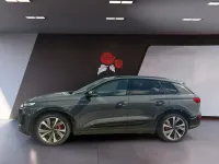 Neu Audi SQ6 e-tron Sport 359 kW (489 PS) 2026 Grau SUV