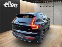 Neu Volvo XC40 Plus 163 PS (119 kW) 2026 Beige (onyx schwarz metallic) SUV
