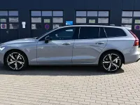 Gebraucht Volvo V60 Plus 197 PS (144 kW) 2025 Grau Kombi