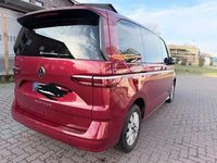 Brugt VW Multivan Life 150 HK (110 kW) 2024 Rød MPV