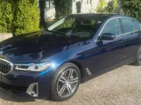 Gebraucht BMW 545e Luxury Line 286 PS (210 kW) 2021 Tansanitblau Limousine