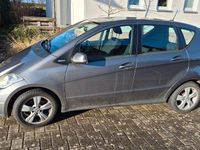 Gebraucht Mercedes A160 95 PS (69 kW) 2010 Grau Limousine