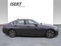 Gebraucht BMW 318 Sport Line 150 PS (110 kW) 2020 Grau Limousine