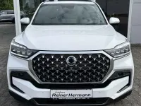 Gebraucht SsangYong Rexton Sapphire 201 PS (147 kW) 2023 Silky white pearl metallic SUV