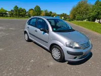 Gebraucht Citroën C3 60 PS (44 kW) 2009 Silber Kleinwagen