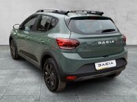 Gebraucht Dacia Sandero Expression 91 PS (66 kW) 2024 Safarigrüngrau Kleinwagen