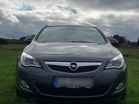 Gebraucht Opel Astra 140 PS (102 kW) 2010 Grau Limousine