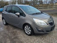 Gebraucht Opel Meriva Design Edition 95 PS (69 kW) 2011 Braun Van / Kleinbus