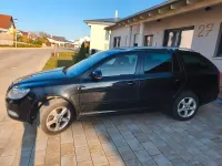 Gebraucht Skoda Octavia Elegance 105 PS (77 kW) 2013 Schwarz Kombi