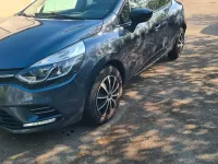 Używany Renault Clio IV 88 KM (64 kW) 2017 Szary Hatchback
