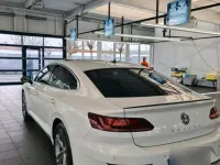 Gebraucht VW Arteon R-line 190 PS (139 kW) 2018 Weiß Kleinwagen