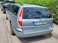 Gebraucht Ford Mondeo Ghia 125 PS (91 kW) 2004 Silber Limousine