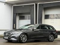 Gebraucht Mercedes E200 Avantgarde 227 PS (166 kW) 2024 Grau Limousine