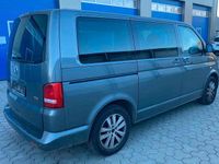 Gebraucht VW Multivan 179 PS (131 kW) 2012 Grau Van