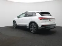 Gebraucht Audi Q4 e-tron Advanced Plus 150 kW (204 PS) 2025 Gletscherweiß metallic SUV
