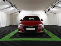 Gebraucht Audi A3 Design 150 PS (110 kW) 2023 Tangorot Limousine