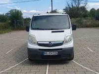 Gebraucht Opel Vivaro 114 PS (83 kW) 2009 Weiß Van / Kleinbus