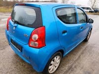 Gebraucht Suzuki Alto 68 PS (50 kW) 2011 Blau Kleinwagen