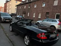 Gebraucht Mercedes CLK200 184 PS (135 kW) 2008 Schwarz Cabrio