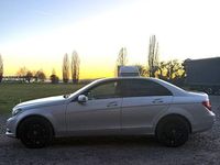 Gebraucht Mercedes C180 156 PS (114 kW) 2013 Silber Limousine