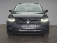 Gebraucht VW Tiguan Life 200 PS (147 kW) 2023 Grau SUV