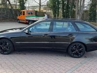Gebraucht Mercedes C320 224 PS (164 kW) 2007 Schwarz Kombi