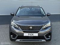 Gebraucht Peugeot 5008 Premium 131 PS (96 kW) 2018 Grau Van / Kleinbus