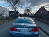 Gebraucht BMW 740 306 PS (225 kW) 2013 Grau Limousine