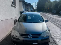 Gebraucht VW Golf V 2004 Grau Kleinwagen