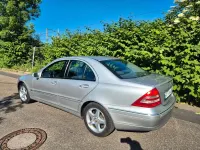 Second-hand Mercedes C200 163 CP (119 kW) 2002 Argintiu Berlinǎ