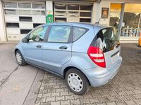 Gebraucht Mercedes A150 Elegance 95 PS (69 kW) 2008 Blau Limousine